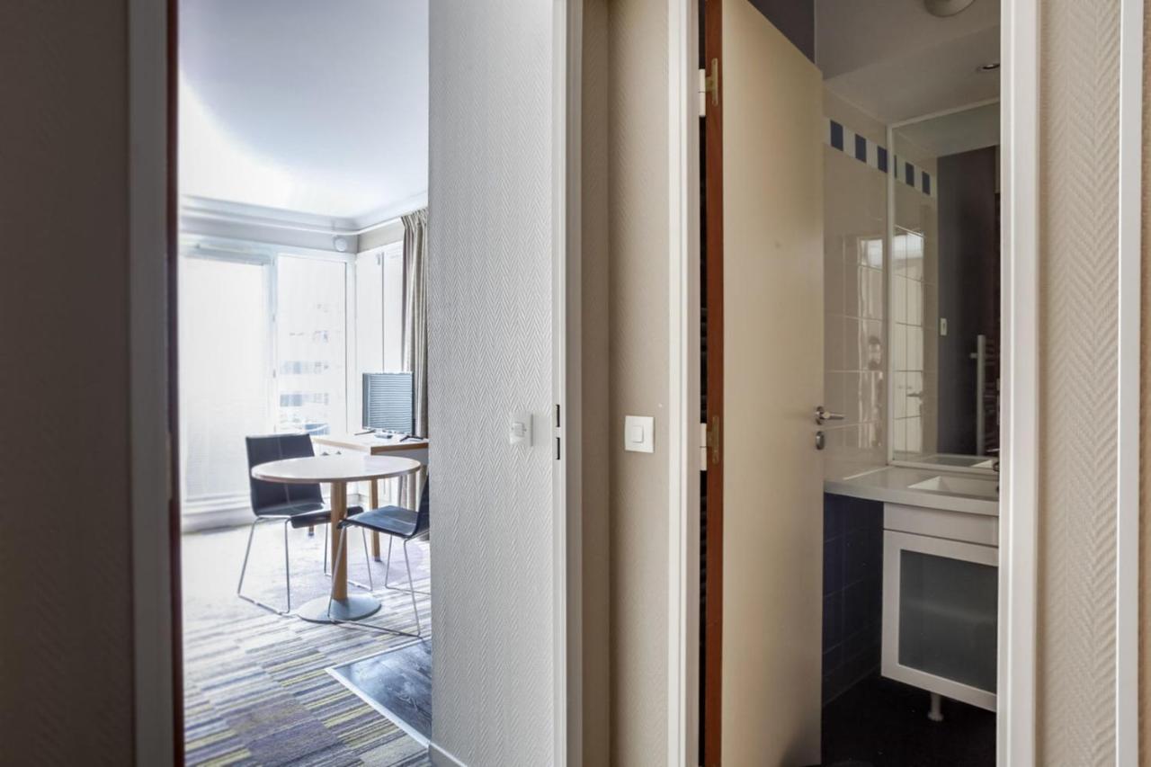 GuestReady - Cozy Studio near Porte de Versailles Metro Issy-les-Moulineaux Extérieur photo